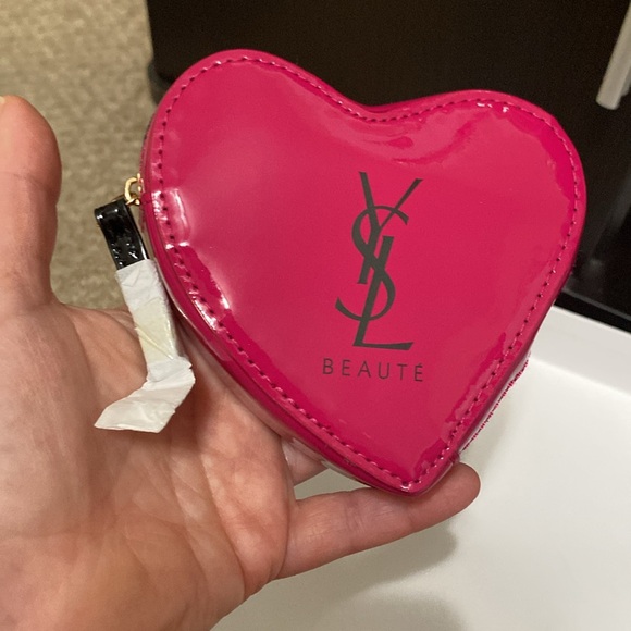 YSL Beaute Pink, Heart-Shaped pouch with attached mirror. New! - Picture 2 of 6